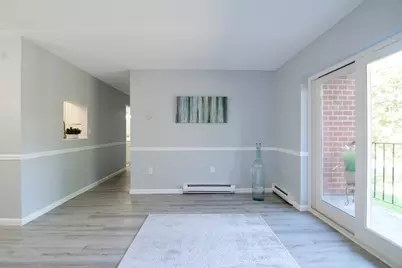 22 Maple Crest Cir #E, Holyoke, MA 01040 - Photo 5