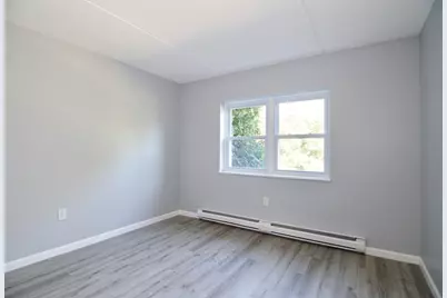 22 Maple Crest Cir #E, Holyoke, MA 01040 - Photo 31