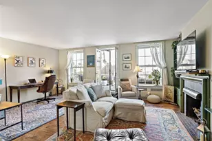 92 Chestnut St, Boston, MA 02108 - Photo 31