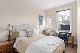 92 Chestnut St, Boston, MA 02108 - Photo 27