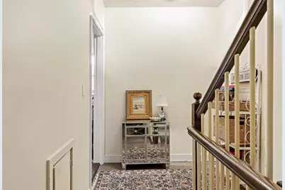 92 Chestnut St, Boston, MA 02108 - Photo 29