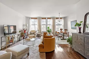 92 Chestnut St, Boston, MA 02108 - Photo 13