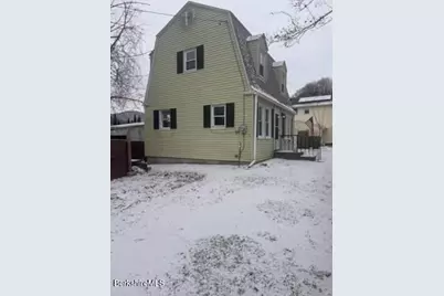 50 1/2 Williams Street, North Adams, MA 01247 - Photo 5