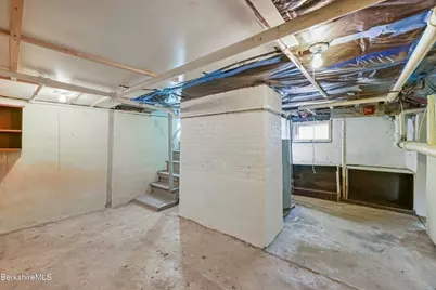 50 1/2 Williams Street, North Adams, MA 01247 - Photo 25