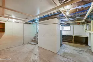 50 1/2 Williams St, North Adams, MA 01247 - Photo 25