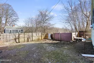 50 1/2 Williams St, North Adams, MA 01247 - Photo 27