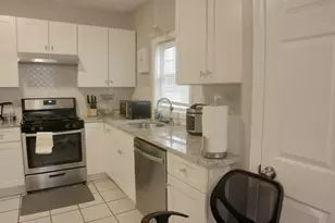 46 Cottage St, Wilmington, MA 01887 - Photo 7