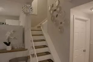 46 Cottage St, Wilmington, MA 01887 - Photo 17