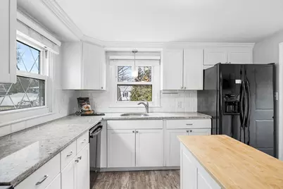 11 Hathaway Road, Wilmington, MA 01887 - Photo 9