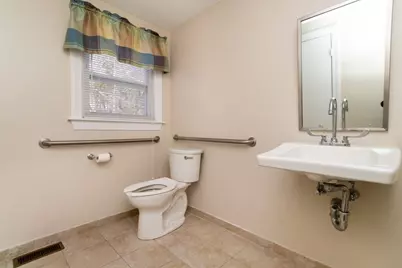 1581 Main Street, Weymouth, MA 02190 - Photo 17