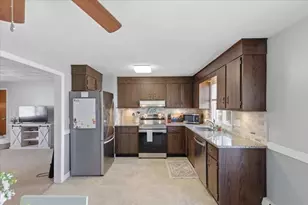 55 Jefferson St, North Attleboro, MA 02760 - Photo 13