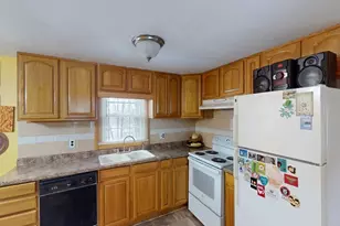 120 Senna Rd, Fitchburg, MA 01420 - Photo 9