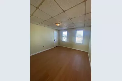 119 Wade St #3B, Fall River, MA 02721 - Photo 5