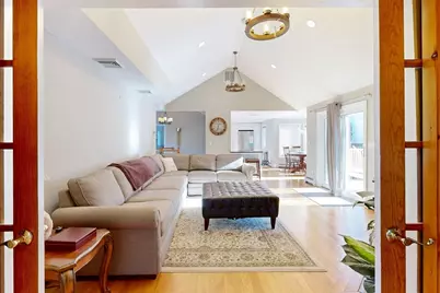 14 Baltzer Dr, Pembroke, MA 02359 - Photo 11