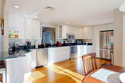 14 Baltzer Dr, Pembroke, MA 02359 - Photo 7