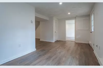 8 Laurelwood Dr #8, Hopedale, MA 01747 - Photo 35