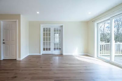 8 Laurelwood Dr #8, Hopedale, MA 01747 - Photo 7