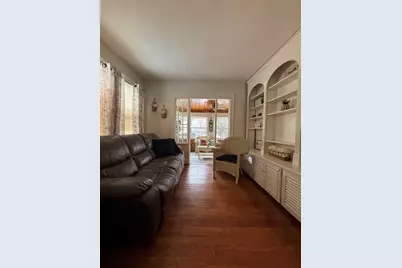 127 Melha Ave, Springfield, MA 01104 - Photo 7