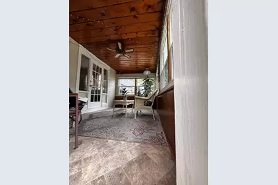127 Melha Ave, Springfield, MA 01104 - Photo 9