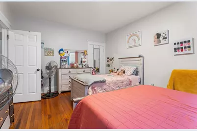27 Brinsley St, Boston, MA 02121 - Photo 31