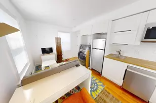 36 Shepard St, Boston, MA 02135 - Photo 7