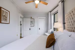 51 Park Dr, Boston, MA 02215 - Photo 15