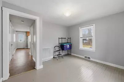 913 Lancaster Street, Leominster, MA 01453 - Photo 21