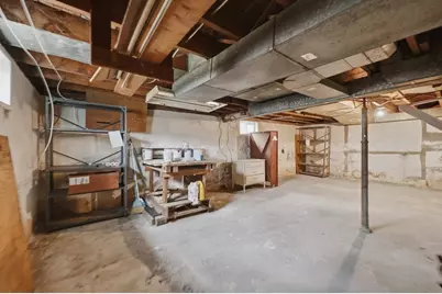 913 Lancaster Street, Leominster, MA 01453 - Photo 31