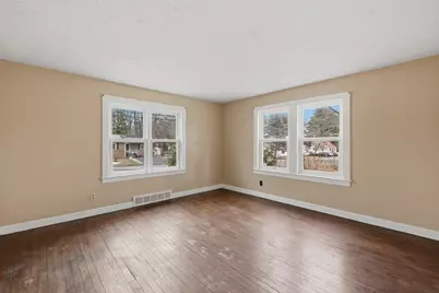 913 Lancaster Street, Leominster, MA 01453 - Photo 15