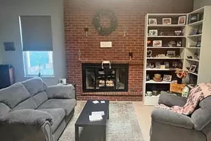 135 Main St, Upton, MA 01568 - Photo 9