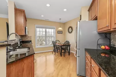 17 Morgan Dr #401, Natick, MA 01760 - Photo 9