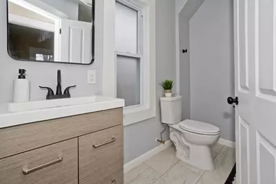 21 Chester St, Springfield, MA 01105 - Photo 31