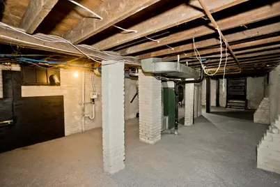 21 Chester St, Springfield, MA 01105 - Photo 35