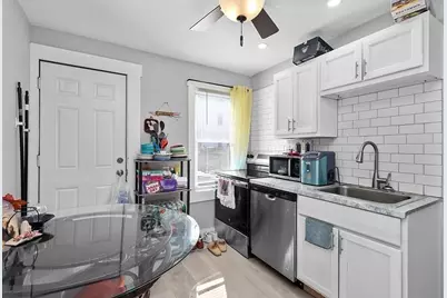 90 Quequechan St, Fall River, MA 02723 - Photo 9