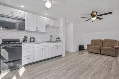 90 Quequechan St, Fall River, MA 02723 - Photo 37