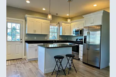 127 Bridge Street #1R, Beverly, MA 01915 - Photo 1