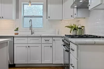 46 7th #2, Cambridge, MA 02141 - Photo 3