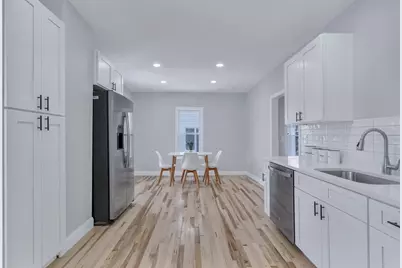 73 Walnut St, Dedham, MA 02026 - Photo 7