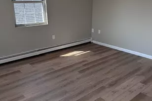 1099 River St, Boston, MA 02136 - Photo 5