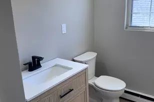 1099 River St, Boston, MA 02136 - Photo 7