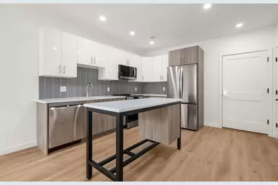 40 Centre St #J205, Brookline, MA 02446 - Photo 1