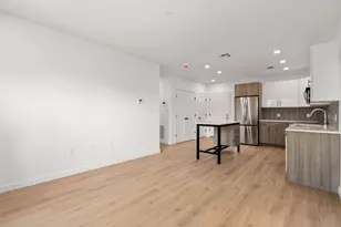 40 Centre St, Brookline, MA 02446 - Photo 3