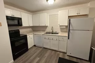 48 Gibbs St, Worcester, MA 01607 - Photo 3