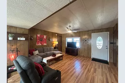 32 Christian Avenue, Hudson, MA 01749 - Photo 5