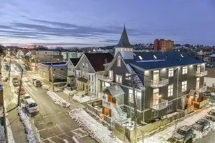 204 Spencer Ave, Chelsea, MA 02150 - Photo 17