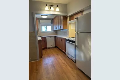 11 Crescent Square #3, Newton, MA 02458 - Photo 3