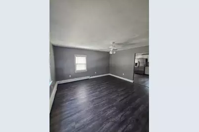 504 Quincy St #1, Fall River, MA 02720 - Photo 5