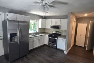 504 Quincy St, Fall River, MA 02720 - Photo 15