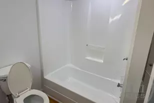 23 Hawley St, Worcester, MA 01609 - Photo 13