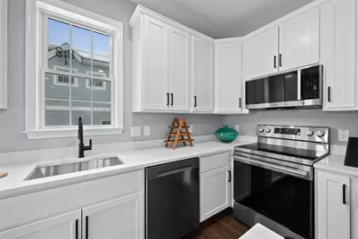 23 Bay View Dr, Shrewsbury, MA 01545 - Photo 11